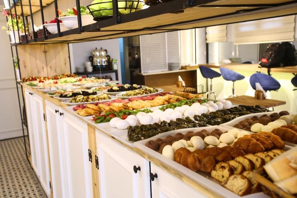 Neva Flats Taksim Hotell Istanbul Eksteriør bilde